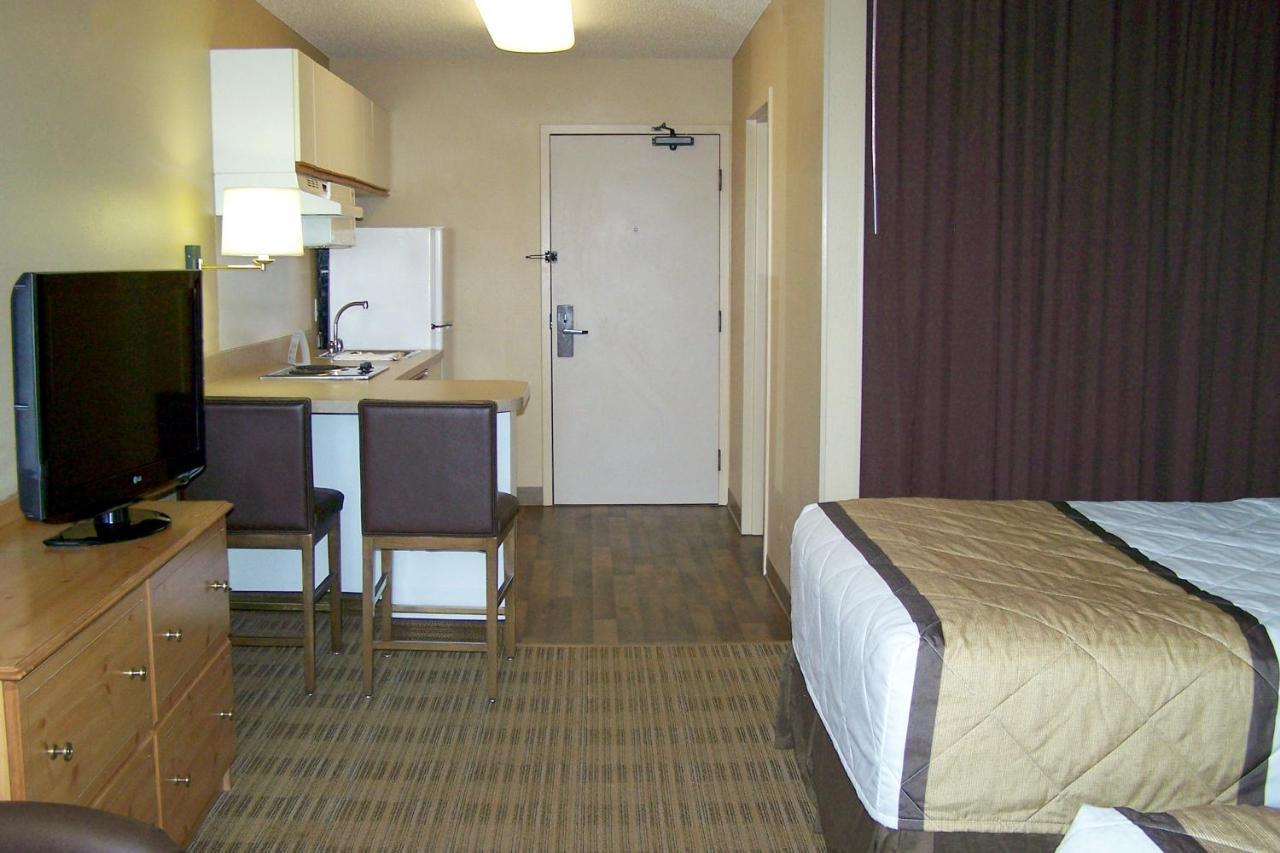 Extended Stay America Suites - Meadowlands - Ист-Рутерфорд Экстерьер фото